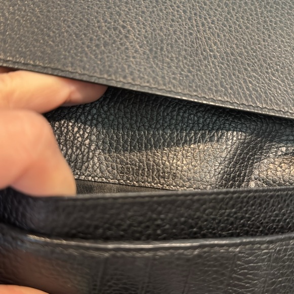 Gucci Black and Cream Patterned Wallet - Picture 9 of 9